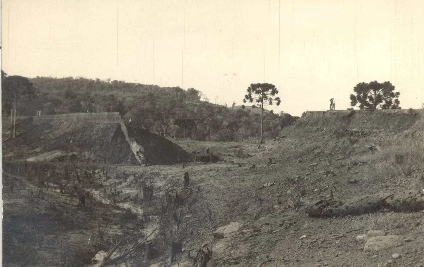 Foto original: Campo E Morro Rural