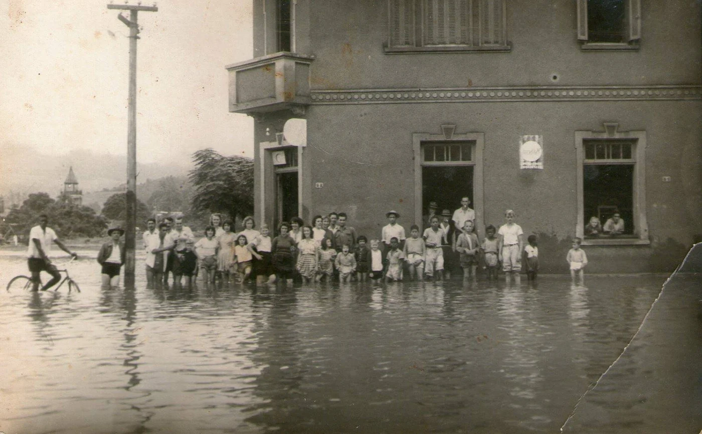 Foto original: Rua Alagada