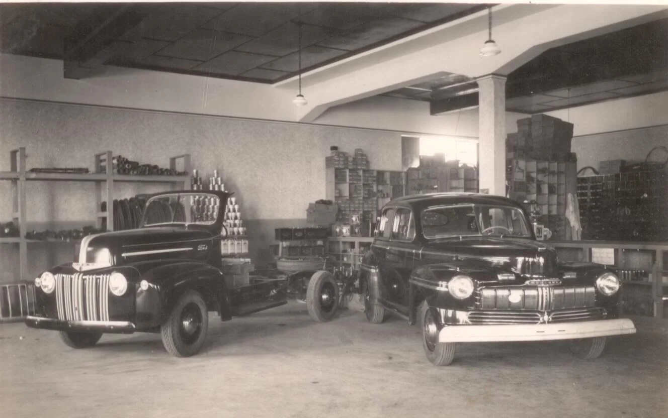 Foto original: Salao De Automoveis