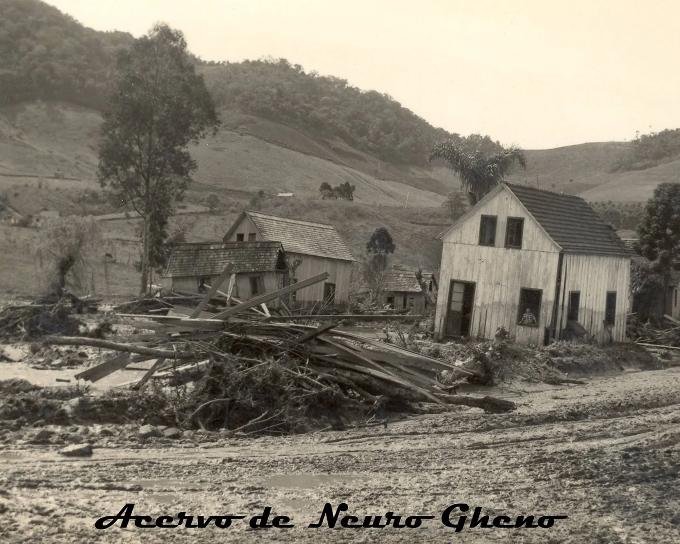 Foto original: Casa Rural Em Ruinas